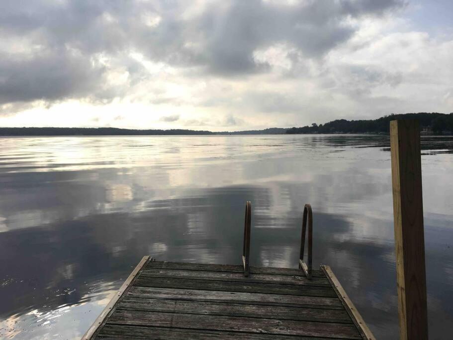 Little Whit On Chautauqua Lake Mayville Exterior photo